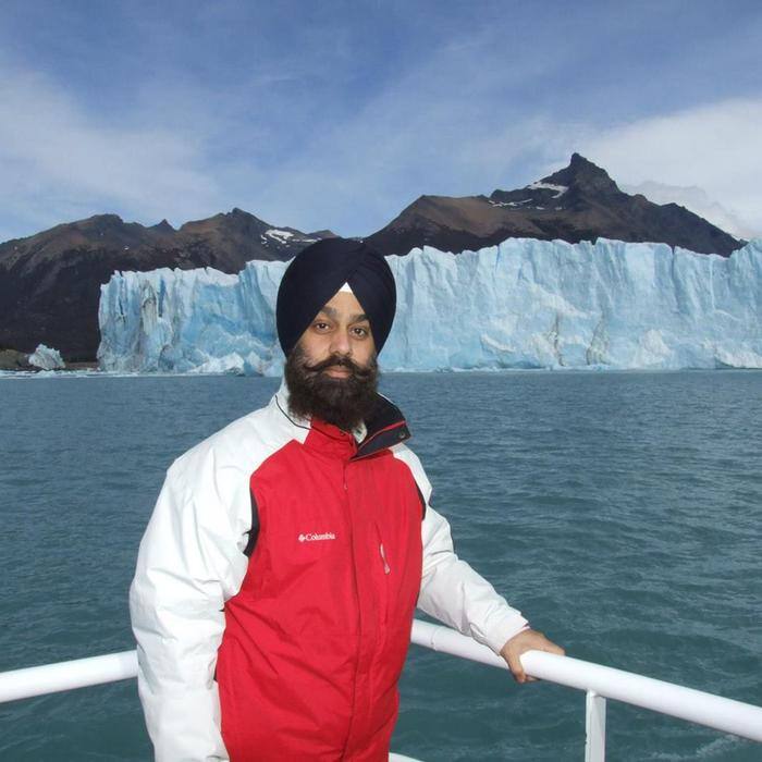 ਇਹ ਰਾਜ ਦਾ ਸਨਅਤੀ ਖੇਤਰ ਹੈ। ਉਹ ਬਚਪਨ ਤੋਂ ਹੀ ਅਰਜਨਟੀਨਾ ਫੁਟਬਾਲ ਟੀਮ ਦਾ ਸਮਰਥਕ ਸੀ। ਉਨ੍ਹਾਂ ਨੇ ਕਦੇ ਸੋਚਿਆ ਨਹੀਂ ਸੀ ਕਿ ਇੱਕ ਦਿਨ ਇੱਥੇ ਕੰਮ ਕਰਨ ਆਉਣਗੇ।