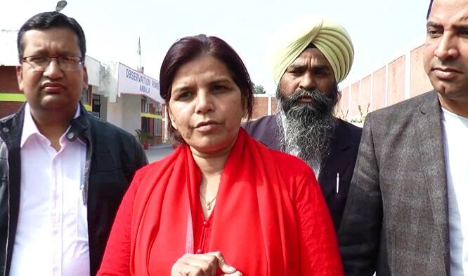 ਸੁਧਾਰ ਘਰ ਵਿੱਚ ਚੱਲ ਰਹੀ ਉਸਾਰੀ ਕਾਰਜ ਦਾ ਫਾਇਦਾ ਚੁੱਕ ਕੇ ਨੰਨ੍ਹੇ ਕੈਦੀ ਰਾਤ ਦੇ ਹਨੇਰੇ ਵਿੱਚ ਫਰਾਰ ਹੋ ਗਏ। ਜ਼ਿਲ੍ਹਾ ਪ੍ਰੋਗਰਾਮਿੰਗ ਅਫਸਰ ਬਲਜੀਤ ਕੌਰ ਨੇ ਦੱਸਿਆ ਕਿ ਬਾਲ ਕੈਦੀਆਂ ਨੇ ਬੈਰਕ ਨੰਬਰ ਦੋ ਦਾ ਜਿੰਦਾ ਤੋੜਿਆ ਤੇ ਪੌੜੀ ਰਾਹੀਂ ਬਾਹਰ ਛਾਲਾਂ ਮਾਰ ਗਏ। 