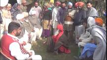 ਸਾਧ ਕਹਿੰਦਾ ਬੀਬੀ ਮੇਰੀ ਬਾਂਹ ਫੜ, ਪਿੰਡ ਵਾਲਿਆਂ ਨੇ ਕੁੱਟ-ਕੁੱਟ ਕੱਢਿਆ ਕੰਚੂਬਰ