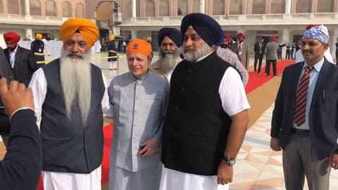ਪੰਜਾਬ ਦੇ ਲੀਡਰਾਂ ਨੇ ਇੰਝ ਕੀਤਾ ਟਰੂਡੋ ਦਾ ਸਵਾਗਤ ਪੰਜਾਬ ਦੇ ਲੀਡਰਾਂ ਨੇ ਇੰਝ ਕੀਤਾ ਟਰੂਡੋ ਦਾ ਸਵਾਗਤ