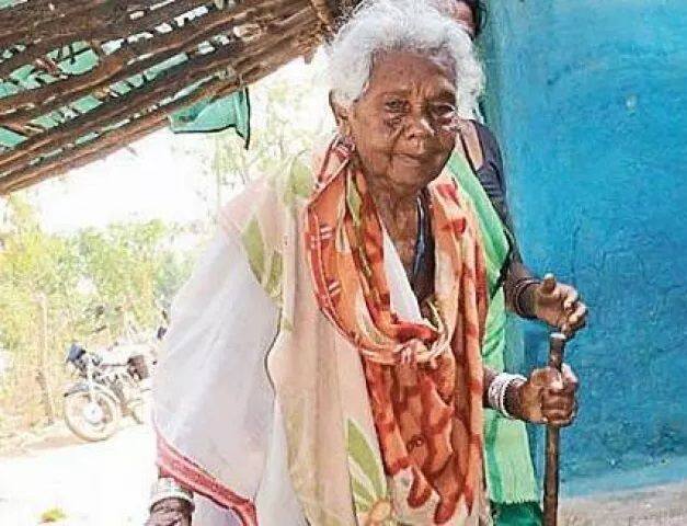 ਪਿੰਡ ਵਿੱਚ ਜਿਨ੍ਹਾਂ ਦੇ ਕੋਲ ਪੈਸਿਆਂ ਦੀ ਘਾਟ ਸੀ, ਕੁੰਵਰਬਾਈ ਨੇ ਟੌਇਲਟ ਬਨਵਾਉਣ ਵਿੱਚ ਉਸ ਦੀ ਮਦਦ ਵੀ ਕੀਤੀ। ਅੱਜ ਕੋਟਭਰੀ ਪਿੰਡ ਦੇ ਹਰ ਘਰ ਵਿੱਚ ਟੌਇਲਟ ਹੈ। ਉਨਾਂ ਦੀ ਇਸ ਮੁਹਿੰਮ ਦੇ ਬਾਰੇ ਲੋਕਾਂ ਵਿੱਚ ਕਾਫੀ ਚਰਚਾ ਰਹੀ।