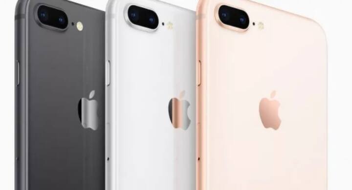 ਆਈਫੋਨ 8 ਪਲੱਸ ਦਾ 64 GB ਮਾਡਲ ਸੇਲ ਵਿੱਚ 64,999 ਰੁਪਏ ਵਿੱਚ ਉਪਲਬਧ ਹੈ ਜਦਕਿ ਇਸ ਦੀ ਕੀਮਤ ਮਾਰਕੀਟ ਵਿੱਚ 65,999 ਰੁਪਏ ਹੈ। ਇਸ ਦੇ 256GB ਮਾਡਲ ਨੂੰ 79,999 ਰੁਪਏ ਵਿੱਚ ਖਰੀਦਿਆ ਜਾ ਸਕਦਾ ਹੈ, ਜੋ ਮਾਰਕੀਟ ਵਿੱਚ 86,000 ਰੁਪਏ ਦਾ ਹੈ।