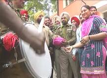ਪੁਲਿਸ ਨੇ ਹੋਲੀ ਤੋਂ ਪਹਿਲਾਂ ਹੀ ਲਾਏ ਰੰਗ...!