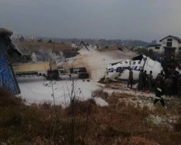  #WATCH: A plane has crashed at Tribhuvan International Airport in Kathmandu, Nepal. More details awaited. (Source:Unverified) pic.twitter.com/lpsWrvFjZd — ANI (@ANI) March 12, 2018 
