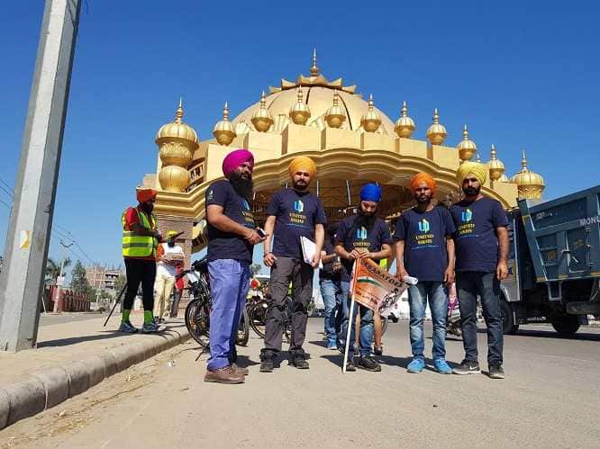 15 ਮਾਰਚ ਨੂੰ ਇੰਡੀਆ ਗੇਟ ਤੋਂ ਸ਼ੁਰੂ ਹੋਈ ਸਾਈਕਲ ਯਾਤਰਾ 17 ਮਾਰਚ ਨੂੰ ਸ੍ਰੀ ਦਰਬਾਰ ਸਾਹਿਬ ਪਹੁੰਚੀ ਜਿੱਥੇ ਹਰਿਮੰਦਰ ਸਾਹਿਬ ਦੇ ਸੂਚਨਾ ਕੇਂਦਰ ਵਿਖੇ ਸ੍ਰੀ ਅਕਾਲ ਤਖਤ ਸਾਹਿਬ ਦੇ ਮੁੱਖ ਗ੍ਰੰਥੀ ਮਲਕੀਤ ਸਿੰਘ ਨੇ ਟਰਬਨੇਟਰਸ ਨੂੰ ਸਨਮਾਨਿਤ ਕੀਤਾ। 
