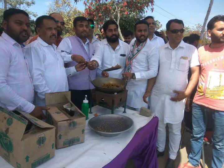 ਕਾਂਗਰਸ ਨੇ ਜਲੰਧਰ ਦੇ ਪੀਏਪੀ ਚੌਕ ਵਿੱਚ ਬੀਜੇਪੀ ਰੈਲੀ ਖਿਲਾਫ ਰੋਸ ਪ੍ਰਦਰਸ਼ਨ ਕੀਤਾ।