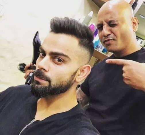 ਵਿਰਾਟ ਨੇ ਆਪਣੀ ਨਵੀਂ ਲੁੱਕ ਤੇ ਹੇਅਰਸਟਾਈਲ ਨਾਲ ਆਪਣੀ ਫੋਟੋ ਨੂੰ ਸਾਂਝਾ ਕੀਤਾ ਹੈ।