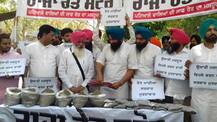 ਬੈਂਸ ਭਰਾਵਾਂ ਨੇ ਵਿਧਾਨ ਸਭਾ ਸਾਹਮਣੇ ਖੋਲ੍ਹੀ ਰੇਤ ਮਾਫੀਆ ਦੀ ਪੋਲ