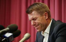 ਵਾਰਨਰ ਨੂੰ ਬਾਲ ਟੈਂਪਰਿੰਗ \'ਤੇ ਪਛਤਾਵਾ, ਪ੍ਰੈਸ ਕਾਨਫਰੰਸ ਦੌਰਾਨ ਹੋਏ ਭਾਵੁਕ