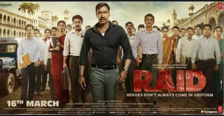 ਇਸ ਸਾਲ ਪਹਿਲੇ ਦਿਨ ਦੀ ਕਮਾਈ ਦੇ ਮਾਮਲੇ ਵਿੱਚ ਅਜੇ ਦੇਵਗਨ ਅਤੇ ਇਲੀਆਨਾ ਡਿਕਰੂਜ਼ ਦੀ ਫ਼ਿਲਮ ਚਾਰ 'ਤੇ ਹੈ।