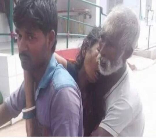 ਉੱਥੇ ਬੀਤੇ ਸਾਲ ਬਿਹਾਰ ਦੇ ਪੂਰਣਿਆ ਜ਼ਿਲ੍ਹੇ ਵਿੱਚ ਵੀ ਅਜਿਹੀ ਘਟਨਾ ਵਾਪਰੀ ਸੀ ਜਿੱਥੇ ਸਰਕਾਰੀ ਹਸਪਤਾਲ ਨੇ ਇੱਕ ਆਦਮੀ ਨੂੰ ਉਨ੍ਹਾਂ ਦੀ ਪਤਨੀ ਦੀ ਲਾਸ਼ ਲਿਜਾਣ ਲਈ ਐਂਬੂਲੈਂਸ ਦੇਣ ਤੋਂ ਮਨ੍ਹਾ ਕਰ ਦਿੱਤਾ ਗਿਆ ਸੀ। 