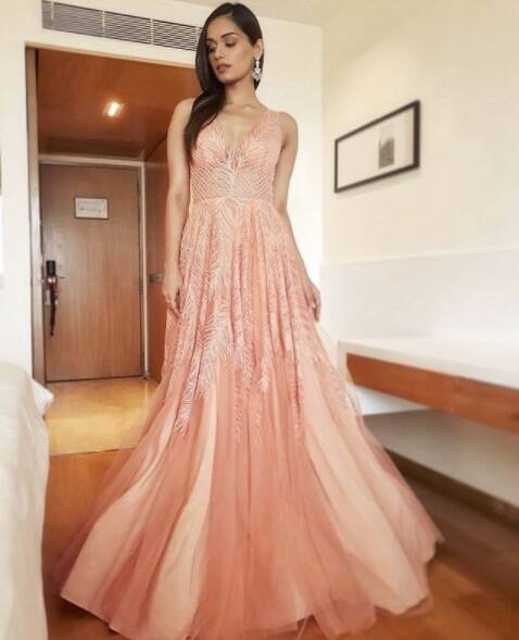 ਵਿਸ਼ਵ ਸੁੰਦਰੀ ਨੇ ਇੱਕ ਬਿਆਨ ਵਿੱਚ ਕਿਹਾ ਕਿ ਮੈਨੂੰ ਭਾਰਤੀ ਹੋਣ 'ਤੇ ਮਾਣ ਹੈ। ਇਹ ਸਾਰੇ ਤਿਉਹਾਰਾਂ ਤੇ ਵਿਸ਼ੇਸ਼ ਰੂਪ ਨਾਲ ਭਾਵਨਾਵਾਂ ਦਾ ਤਿਉਹਾਰ ਮਨਾਉਣ ਵਾਲਾ ਦੇਸ਼ ਹੈ। 