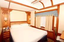 ਰਾਜਿਆਂ ਦੀ ਜ਼ਿੰਦਗੀ ਦਾ ਅਹਿਸਾਸ ਕਰਾਉਂਦੀ ਰੇਲ !