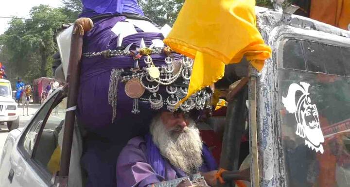 ਗੁਰੂ ਵੱਲੋਂ ਜੁਰਮ ਨਾਲ ਟਾਕਰਾ ਲੈਣ ਲਈ ਸਾਜੇ ਸਿੰਘ ਦਸਤਾਰਾਂ ਸਜਾ ਕੇ ਵਿਰਸੇ ਨੂੰ ਜਿਊਂਦਾ ਰੱਖਣ ਦੇ ਨਾਲ-ਨਾਲ ਅੱਜ ਦੀ ਨੌਜਵਾਨ ਪੀੜ੍ਹੀ ਲਈ ਵੀ ਖਿੱਚ ਦਾ ਕੇਂਦਰ ਬਣ ਰਹੇ ਹਨ।