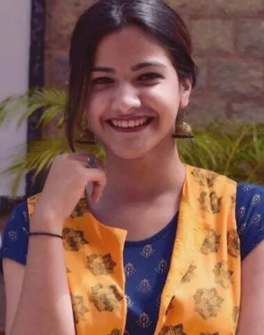 ਸੋਸ਼ਲ ਮੀਡੀਆ ’ਤੇ ਵੀ ਦੋਵਾਂ ਵੱਲੋਂ ਇੱਕ-ਦੂਜੇ ਪ੍ਰਤੀ ਖ਼ਾਸੀ ਪ੍ਰਤੀਕਿਰਿਆ ਦਿੱਤੀ ਜਾਂਦੀ ਹੈ।