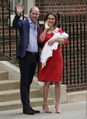 ਇਸ ਬੱਚੇ ਦੇ ਜਨਮ ਦੀਆਂ ਖ਼ਬਰਾਂ ਮੀਡੀਆ ਦੀਆਂ ਸੁਰਖ਼ੀਆਂ ਬਣੀਆਂ ਹੋਈਆਂ ਹਨ। ਸ਼ਾਹੀ ਜੋੜੇ ਨੂੰ ਸੋਸ਼ਮ ਮੀਡੀਆ ’ਤੇ ਵੀ ਖ਼ੂਬ ਵਧਾਈਆਂ ਮਿਲ ਰਹੀਆਂ ਹਨ।