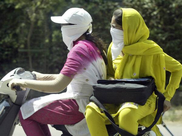 Compulsory helmet: Badnore refuses to exempt non-turbaned Sikh women ਸਿੱਖ ਬੀਬੀਆਂ ਨੂੰ ਪਾਉਣਾ ਹੀ ਪਏਗਾ ਹੈਲਮਟ, ਅਕਾਲੀ ਦਲ ਦੀ ਫਰਿਆਦ ਰੱਦ