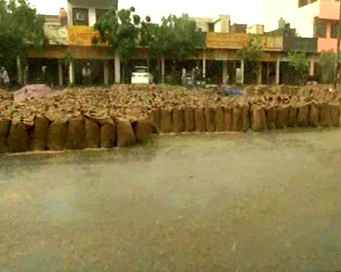 ਲੋਕ ਗਰਮੀ ਤੋਂ ਰਾਹਤ ਪਾ ਕੇ ਖੁਸ਼, ਪਰ ਫਿਕਰਾਂ 'ਚ ਡੁੱਬਿਆ ਕਿਸਾਨ, ਇੱਕ ਮੌਤ