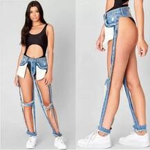 ਲੀਰਾਂ ਜਿਹੀਆਂ ਦਿੱਸਣ ਵਾਲੀ ਜੀਂਸ ਦੀ ਕੀਮਤ ਜਾਣ ਰਹਿ ਜਾਓਗੇ ਦੰਗ