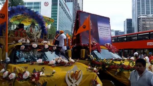 ਸ੍ਰੀ ਗੁਰੂ ਗ੍ਰੰਥ ਸਾਹਿਬ ਦੀ ਹਜ਼ੂਰੀ ਵਿੱਚ ਖਾਲਸਾ ਪੰਥ ਦਾ ਸਿਰਜਣਾ ਦਿਹਾੜਾ ਸੰਗਤਾਂ ਨੇ ਪੂਰੇ ਚਾਅ ਨਾਲ ਮਨਾਇਆ।