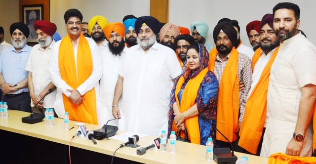 ਸ਼੍ਰੋਮਣੀ ਅਕਾਲੀ ਦਲ ਦੇ ਪੈਰਾਂ ਹੇਠੋਂ ਖਿਸਕੀ ਜ਼ਮੀਨ, 'ਸੁਖਬੀਰ ਮਾਡਲ' ਫੇਲ੍ਹ!