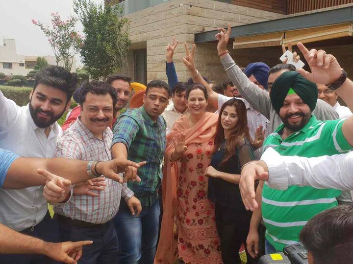 ਸੁਪਰੀਮ ਕੋਰਟ ਨੇ ਸਾਬਕਾ ਕ੍ਰਿਕਟਰ ਤੇ ਕਾਂਗਰਸ ਮੰਤਰੀ ਨਵਜੋਤ ਸਿੰਘ ਸਿੱਧੂ ਨੂੰ ਵੱਡੀ ਰਾਹਤ ਦਿੱਤੀ ਹੈ। ਅਦਾਲਤ ਨੇ ਗ਼ੈਰ ਇਰਾਦਤਨ ਕਤਲ ਮਾਮਲੇ ਵਿੱਚ ਉਨ੍ਹਾਂ ਦੀ ਤਿੰਨ ਸਾਲ ਦੀ ਸਜ਼ਾ ਰੱਦ ਕਰ ਦਿੱਤੀ ਹੈ।