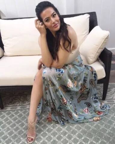 ਤ੍ਰਿਸ਼ਲਾ, ਸੰਜੇ ਦੱਤ ਦੀ ਪਹਿਲੀ ਪਤਨੀ ਰਿਚਾ ਸ਼ਰਮਾ ਦੀ ਧੀ ਹੈ। ਸਾਲ 1987 ਵਿੱਚ ਉਨ੍ਹਾਂ ਦੋਵਾਂ ਦਾ ਵਿਆਹ ਹੋਇਆ ਸੀ। ਇਸ ਤੋਂ ਬਾਅਦ 1996 ਵਿੱਚ ਬ੍ਰੇਨ ਟਿਊਮਰ ਕਾਰਨ ਉਨ੍ਹਾਂ ਦੀ ਮੌਤ ਹੋ ਗਈ ਸੀ।