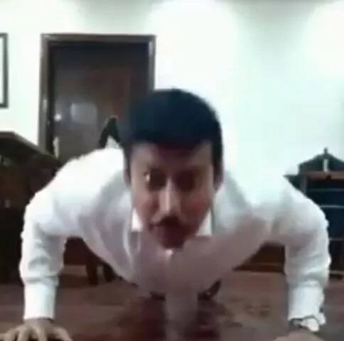 ਤੁਹਾਨੂੰ ਦੱਸ ਦੇਈਏ ਕਿ ਕੇਂਦਰੀ ਮੰਤਰੀ ਰਾਜਿਆਵਰਧਨ ਸਿੰਘ ਰਾਠੌੜ ਨੇ ਮੋਦੀ ਸਰਕਾਰ ਦੇ ਚਾਰ ਸਾਲ ਪੂਰੇ ਹੋਣ 'ਤੇ ਇੱਕ ਵੀਡੀਓ ਟਵਿੱਟਰ 'ਤੇ ਸ਼ੇਅਰ ਕੀਤਾ ਸੀ। 