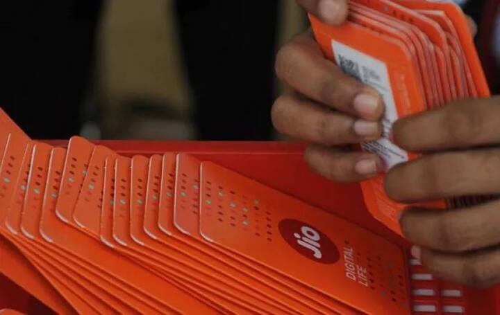 509 ਰੁਪਏ ਵਿੱਚ ਹੁਣ ਹਰ ਦਿਨ 5.5 GB ਡੇਟਾ ਦਿੱਤਾ ਜਾਏਗਾ। ਰੋਜ਼ਾਨਾ 10ਦ SMS, ਵੈਲਿਡਿਟੀ 28 ਦਿਨ ਤੇ  ਅਨਲਿਮਟਿਡ ਕਾਲਾਂ।