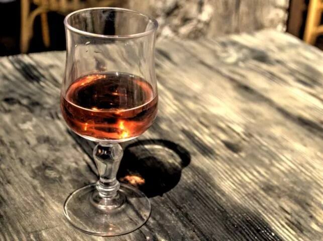  ਸ਼ਰਾਬ ਪੀਣ ਨਾਲ ਕਿਸ਼ੋਰਾਂ ਦੇ ਪੀਐਫਸੀ ਦੀਆਂ ਗਤੀਵਿਧੀਆਂ ਵਿੱਚ ਠਹਿਰਾਅ ਆ ਜਾਂਦਾ ਹੈ। ਇਸ ਨਾਲ ਇਹ ਸ਼ਰਾਬ ਪੀ ਕੇ ਹੰਗਾਮਾ ਤੇ ਕੁੱਟਮਾਰ ਕਰਨ ਵਰਗੀਆਂ ਗਤੀਵਿਧੀਆਂ ’ਚ ਬਦਲ ਜਾਂਦਾ ਹੈ। 