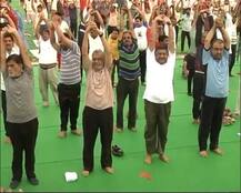 ਯੋਗ ਕੈਂਪ \'ਚ ਬੀਜੇਪੀ ਲੀਡਰਾਂ ਦੀ ਉੱਡਿਆ ਮਖ਼ੌਲ