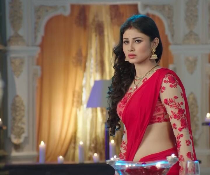 ਜਦੋਂ ਉਸ ਦੇ ਸ਼ੋਅ ਦੇ ਆਨਏਅਰ ਹੁੰਦਿਆਂ ਹੀ ਸ਼ੋਅ ਦੀ TRP ਬੁਲੰਦੀਆਂ ਛੂਹ ਰਹੀ ਹੁੰਦੀ ਹੈ।