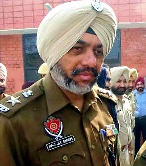 ssp moga transferred ਵਿਵਾਦਿਤ SSP ਰਾਜਜੀਤ ਨੂੰ ਮੋਗਾ ਪੁਲਿਸ ਕਪਤਾਨ ਦੇ ਅਹੁਦੇ ਤੋਂ ਹਟਾਇਆ