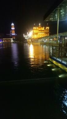 ਭਾਰੀ ਮੀਂਹ ਨਾਲ ਹਰਿਮੰਦਰ ਸਾਹਿਬ \'ਚ ਭਰਿਆ ਪਾਣੀ