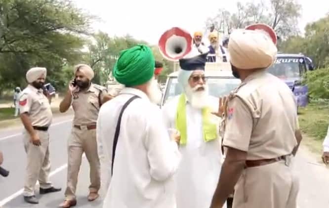 ਕੇਂਦਰ ਦੀਆਂ ਨੀਤੀਆਂ ਤੋਂ ਅਸਹਿਮਤ ਕਿਸਾਨਾਂ ਨੇ ਪੀਐਮ ਵਿਰੁੱਧ ਰੋਸ ਜਤਾਉਣਾ ਚਾਹਿਆ ਸੀ। 