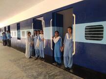 ਫਰੀਦਕੋਟੀਏ ਅਧਿਆਪਕ ਦਾ ਕਮਾਲ, ਸਕੂਲੀ ਕਮਰਿਆਂ ਨੂੰ ਬਣਾਇਆ ਰੇਲ ਗੱਡੀ