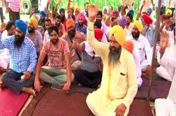 ਮੱਛੀ ਮਾਰ ਮਿੱਲ ਤੋਂ ਪੈਸੇ ਕਢਵਾਉਣ ਲਈ ਕਿਸਾਨਾਂ ਵਿੱਢੀ ਆਰਪਾਰ ਦੀ ਲੜਾਈ