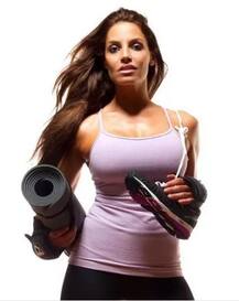 WWE \'ਚ ਘੋਲ ਕਰਨ ਵਾਲੀ ਰੈਸਲਰ ਬਣੀ ਖੂਬਸੂਰਤ ਮਾਡਲ