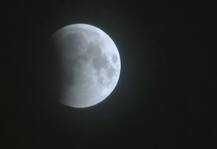 ਵੇਖੋ ਦੇਸ਼-ਵਿਦੇਸ਼ ’ਚੋਂ ਲਈਆਂ ‘ਬਲੱਡ ਮੂਨ’ ਦੀਆਂ ਖੂਬਸੂਰਤ ਤਸਵੀਰਾਂ