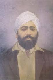 ਕਰਤਾਰ ਸਿੰਘ ਸਰਾਭਾ, ਗਦਰ ਪਾਰਟੀ, ਬੱਬਰ ਅਕਾਲੀ ਲਹਿਰ ਤੇ ਸ਼ਹੀਦ ਭਗਤ ਸਿੰਘ ਆਦਿ ਆਜ਼ਾਦੀ ਸੰਗਰਾਮੀਆਂ ਤੇ ਸੰਸਥਾਵਾਂ ਨਾਲ ਸੰਪਰਕ ਸਥਾਪਤ ਕੀਤਾ। ਸ਼ਹੀਦ ਭਗਤ ਸਿੰਘ ਦੀ ਵਿਚਾਰਧਾਰਾ ਦਾ ਉਨ੍ਹਾਂ ਦੇ ਮਨ 'ਤੇ ਵਿਸ਼ੇਸ਼ ਪ੍ਰਭਾਵ ਪਿਆ ਸੀ। ਗਦਰ ਪਾਰਟੀ ਦੇ ਸਰਗਰਮ ਮੈਂਬਰ ਵਜੋਂ ਕ੍ਰਾਂਤੀਕਾਰੀ ਵਿਚਾਰਧਾਰਾ ਨਾਲ ਜੋੜਨ ਲਈ ਊਧਮ ਸਿੰਘ ਵੱਲੋਂ ਅਮਰੀਕਾ ਦੇ ਸ਼ਹਿਰਾਂ ਸਾਂਨਫਰਾਂਸਿਸਕੋ, ਨਿਊਯਾਰਕ, ਸ਼ਿਕਾਗੋ ਆਦਿ ਵਿਖੇ ਮੀਟਿੰਗਾਂ ਵਿੱਚ ਇਨਕਾਲਾਬੀਆਂ ਨੂੰ ਇਕੱਠਾ ਕਰਕੇ ਨਵੀਂ ‘ਆਜ਼ਾਦ ਪਾਰਟੀ’ ਦੀ ਸਥਾਪਨਾ ਕੀਤੀ ਗਈ।