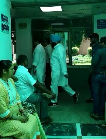 ਜਾਣਕਾਰੀ ਮੁਤਾਬਕ ਭਗਵੰਤ ਮਾਨ ਨੂੰ ਪੇਟ ਵਿੱਚ ਦਰਦ ਹੋਣ ਦੀ ਤਕਲੀਫ ਬਾਅਦ ਹਸਪਤਾਲ ਲਿਜਾਇਆ ਗਿਆ। 