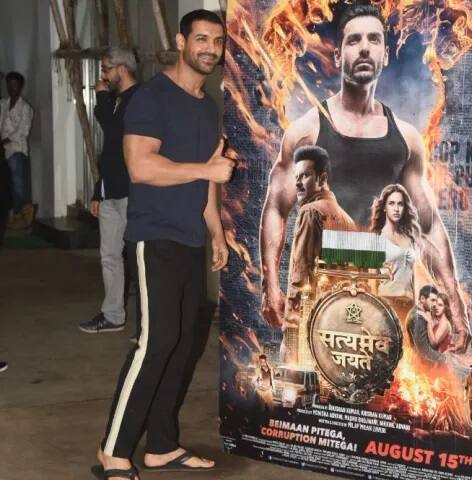 ‘ਸਤਿਆਮੇਵ ਜਯਤੇ’ ਦੀ ਸੁਤੰਤਰਤਾ ਦਿਵਸ ਵਾਲੇ ਦਿਨ ਅਕਸ਼ੇ ਕੁਮਾਰ ਦੀ ‘ਗੋਲਡ’ ਨਾਲ ਸਖਤ ਟੱਕਰ ਹੈ। ਜੌਨ ਨੇ ਕਿਹਾ ਕਿ ਇਹ ਦੋਵੇਂ ਫਿਲਮਾਂ ਇੱਕ ਦੂਜੇ ਦੀਆਂ ਪੂਰਕ ਹੋਣਗੀਆਂ। (ਤਸਵੀਰਾਂ: ਮਾਨਵ ਮੰਗਲਾਨੀ)