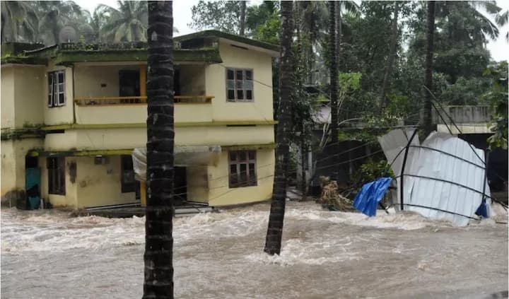  ਸੂਬੇ 'ਚ ਕਈ ਲੋਕ ਪਾਣੀ 'ਚ ਵਹਿ ਚੁੱਕੇ ਹਨ।