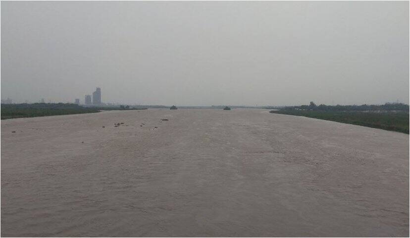 yamuna crossed limit ਯਮੁਨਾ ਨੇ ਖਤਰੇ ਦਾ ਨਿਸ਼ਾਨ ਟੱਪਿਆ, ਹੜ੍ਹਾਂ ਦਾ ਖਤਰਾ