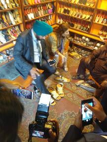 ਪਾਕਿਸਤਾਨੀ ਜੁੱਤੀਆਂ ਖਰੀਦ ਭਾਰਤ ਪਹੁੰਚੇ ਨਵਜੋਤ ਸਿੱਧੂ