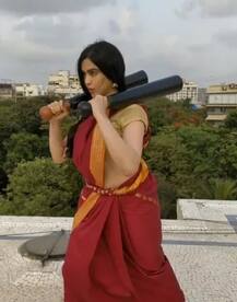 ਅਦਾ ਸ਼ਰਮਾ ਨੇ ਸਾੜੀ ਪਾ ਕੇ ਵਿਖਾਈ ਭਲਵਾਨੀ