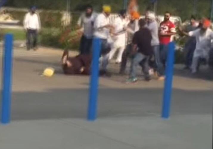 ਉਨ੍ਹਾਂ ਕਿਹਾ ਕਿ ਉਹ ਜੀਕੇ ਤੇ ਉਸ ਹਰ ਅਕਾਲੀ ਦੇ ਪਿੱਛੇ ਚੱਟਾਨ ਵਾਂਗ ਖੜ੍ਹੇ ਹਨ ਜੋ ਸ੍ਰੀ ਗੁਰੂ ਨਾਨਕ ਦੇਵ ਦੀਆਂ ਸਿੱਖਿਆਵਾਂ ਦਾ ਪ੍ਰਚਾਰ ਕਰਦੇ ਹਨ ਤੇ ਦਹਿਸ਼ਤਗਰਦੀ ਦੇ ਏਜੰਟਾਂ ਵਿਰੁੱਧ ਲੜਦੇ ਹਨI