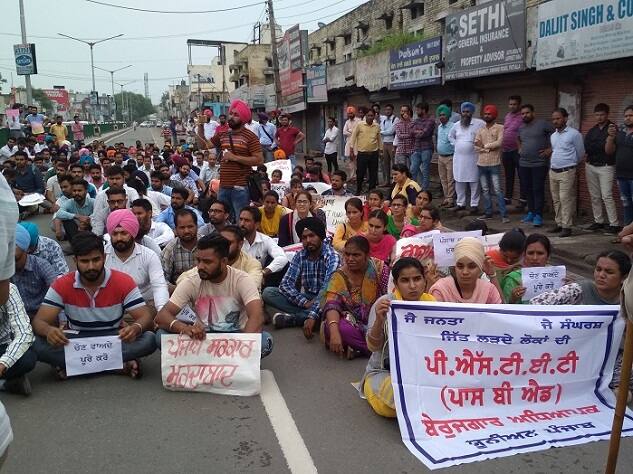  ਇੱਕ ਅਧਿਆਪਕ ਤੋਂ ਸਿਰਫ ਉਸ ਦੇ ਸਬੰਧਤ ਵਿਸ਼ੇ ਦਾ ਹੀ ਕੰਮ ਲਿਆ ਜਾਵੇ। ਨਿੱਜੀਕਰਨ ਦੀ ਨੀਤੀ ਬੰਦ ਕਰਕੇ ਵਿਦਿਆਰਥੀਆਂ ਦੀ ਗਿਣਤੀ ਨੂੰ ਮੁੱਖ ਰੱਖਦਿਆਂ ਨਵੀਆਂ ਅਸਾਮੀਆਂ ਸਿਰਜੀਆਂ ਜਾਣ। 