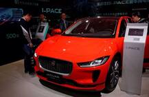 ਰਾਜ ਕੁਮਾਰ ਲਈ ਆਰਡਰ ’ਤੇ ਤਿਆਰ ਇਲੈਕਟ੍ਰਾਨਿਕ ਜੈਗੂਆਰ, ਕੀਮਤ ਜਾਣ ਰਹਿ ਜਾਓਗੇ ਦੰਗ