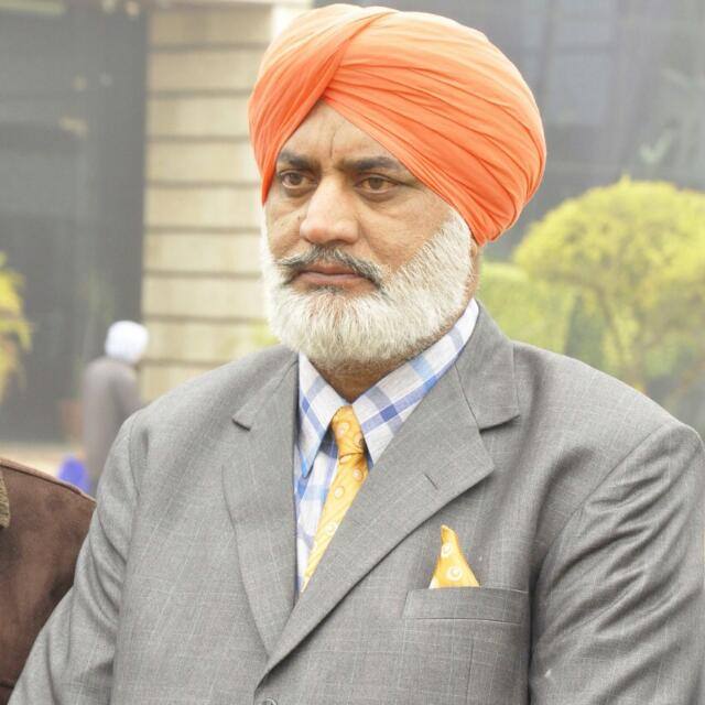 ਸੋਨ ਤਗਮਾ ਜਿੱਤਣ ਵਾਲੇ ਤੇਜਿੰਦਰਪਾਲ ਤੂਰ ਨੂੰ ਘਰ ਪਹੁੰਚਣ ਤੋਂ ਪਹਿਲਾਂ ਗਹਿਰਾ ਸਦਮਾ